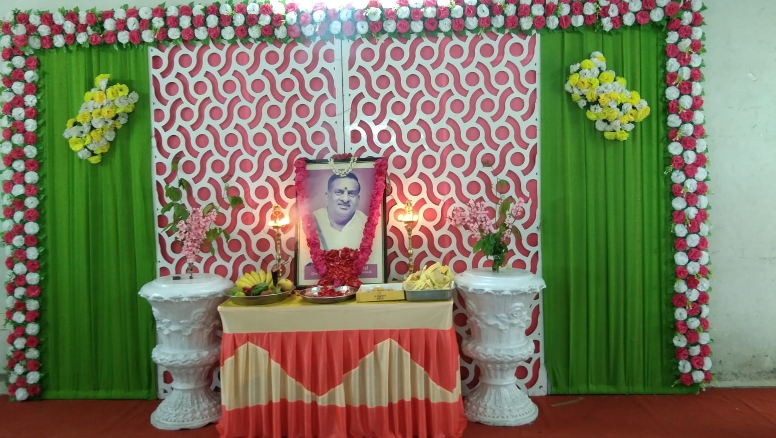 Staff & Students of SaiRam MHSS TVR paid floral tribute to Our Beloved Chairman on 71st Founders Day Celebration